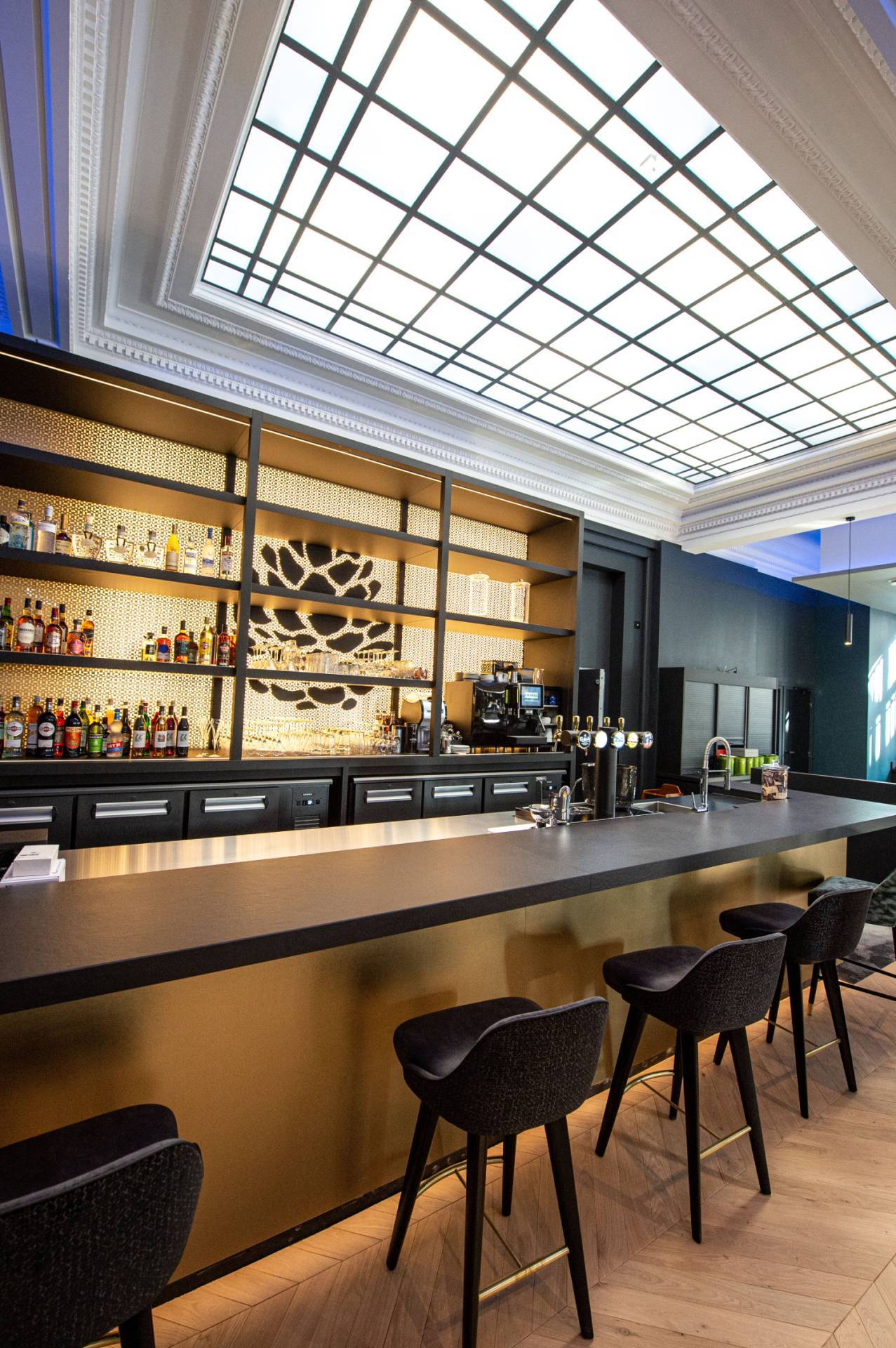 Bar Lounge avec rooftop | Le Chapître, Hôtel Spa dans les Vosges
