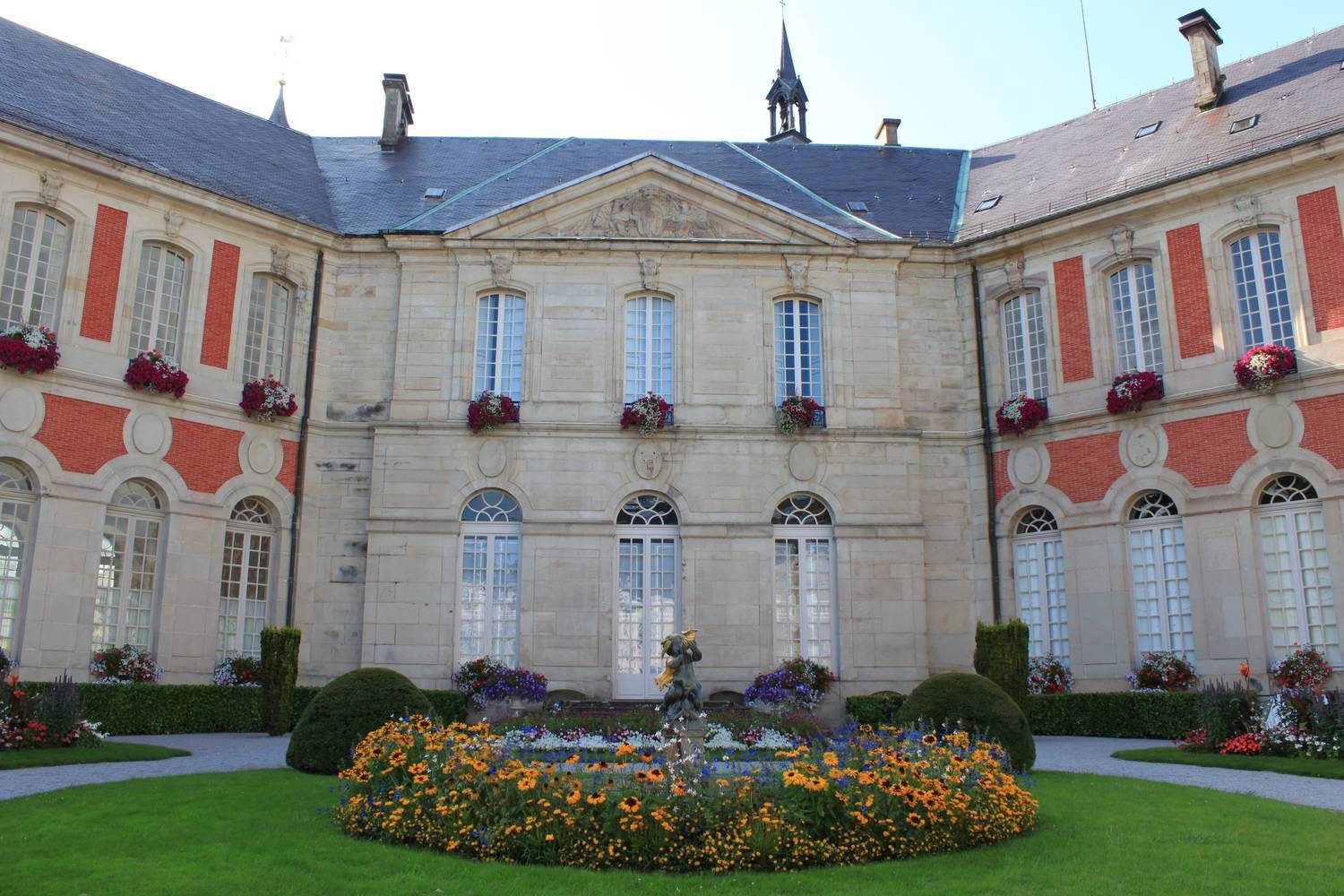 Remiremont - Ancien palais abbatial